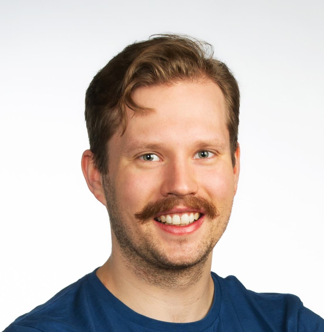 Juho Paavola  — Pihlajalinna