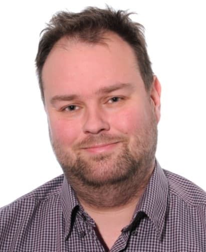 Juha-Matti Laaksonen, Lääketieteen lisensiaatti — Pihlajalinna