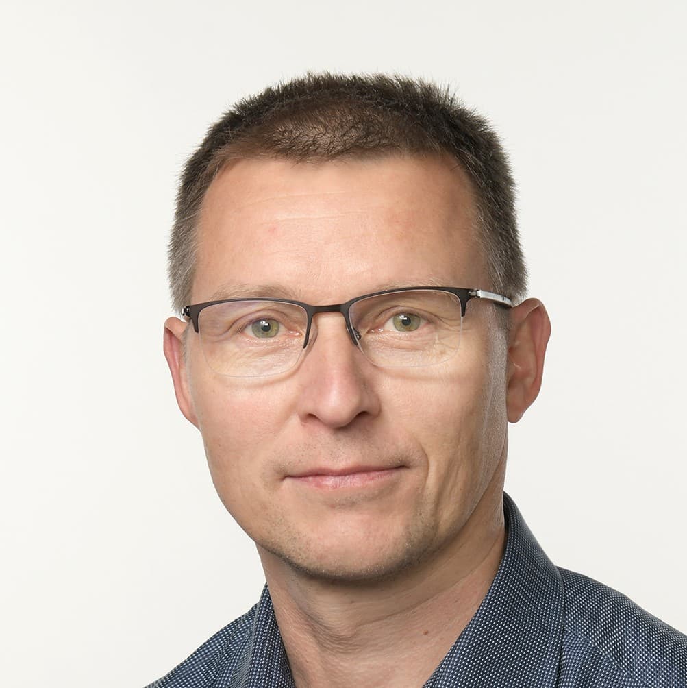 Ilkka Paaso Lääketieteen lisensiaatti — Pihlajalinna