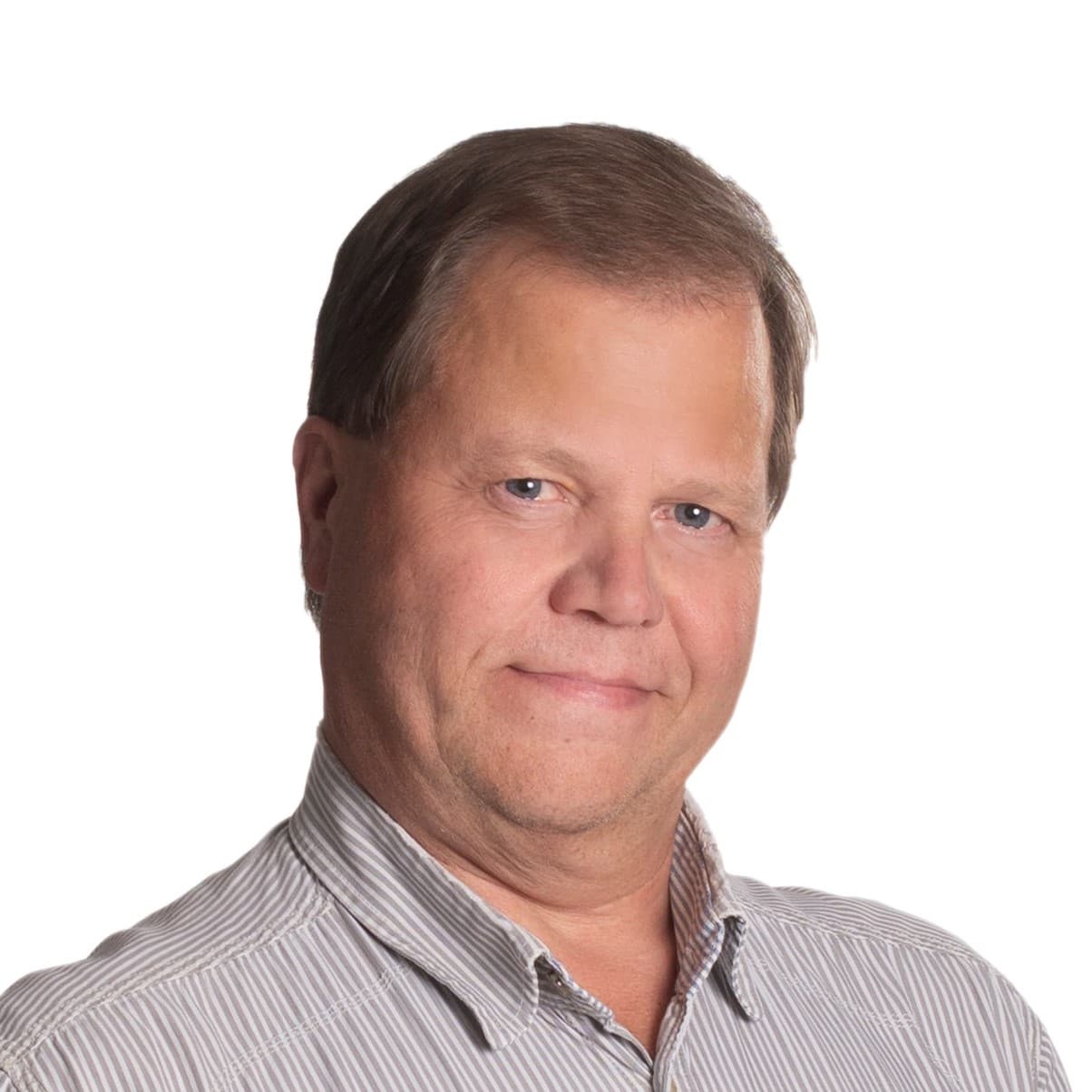 Kari Piirainen  — Pihlajalinna