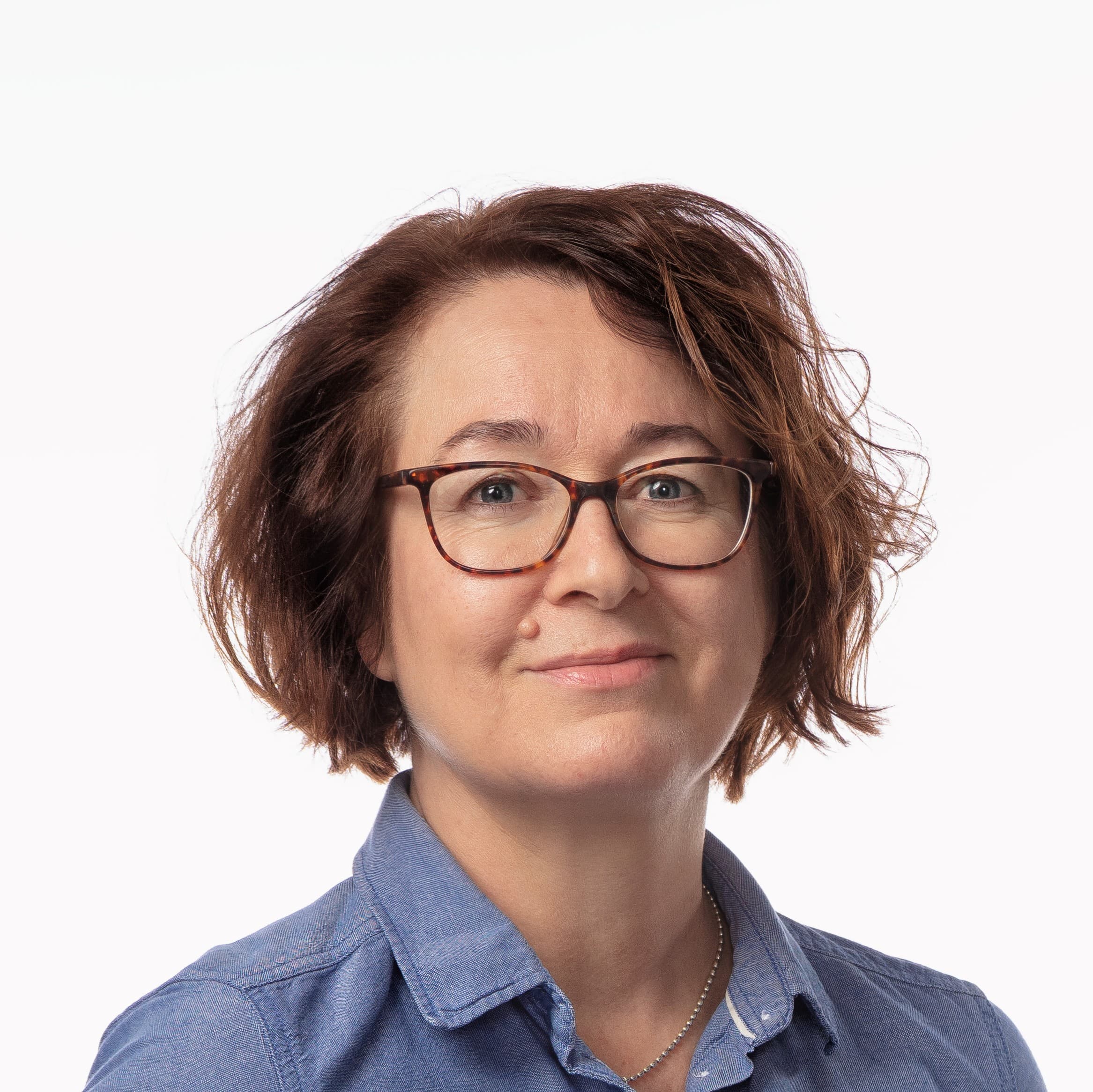 Sari Ikävalko  — Pihlajalinna