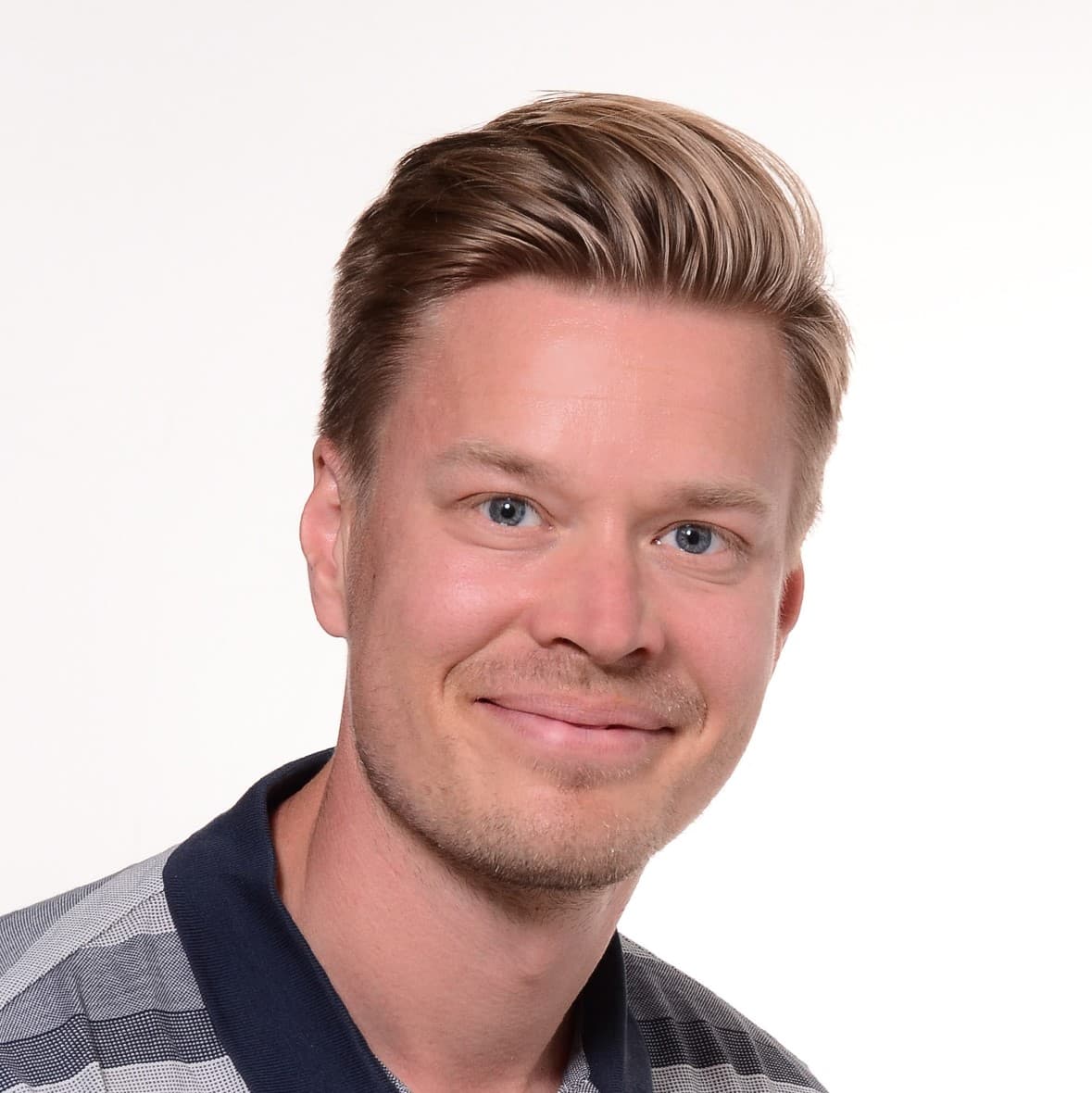 Juuso Siren  — Pihlajalinna