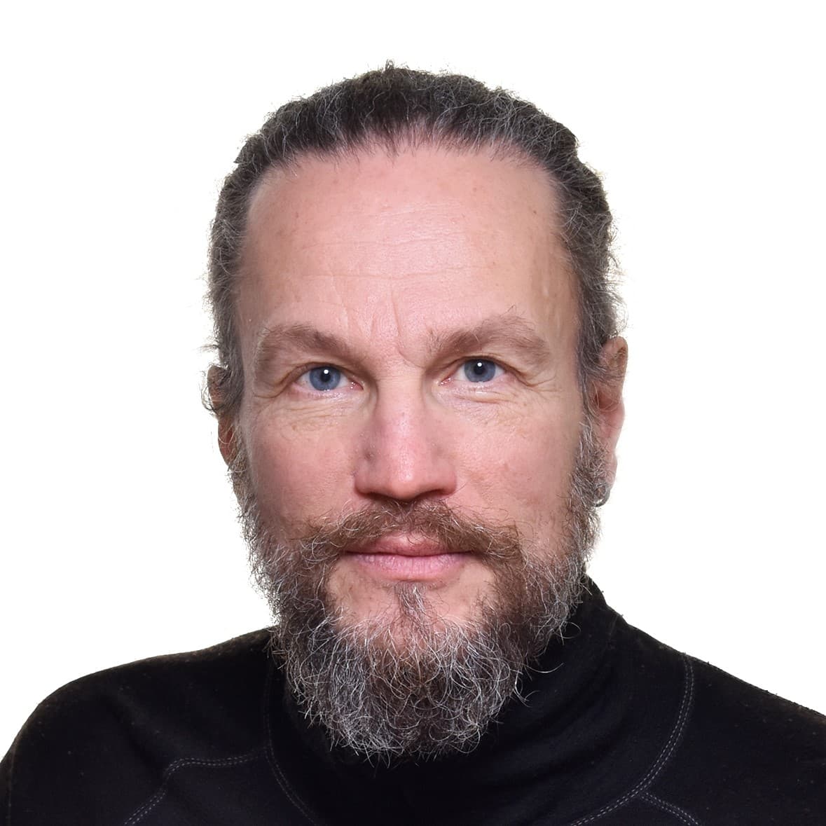 Pekka Sorjonen  — Pihlajalinna