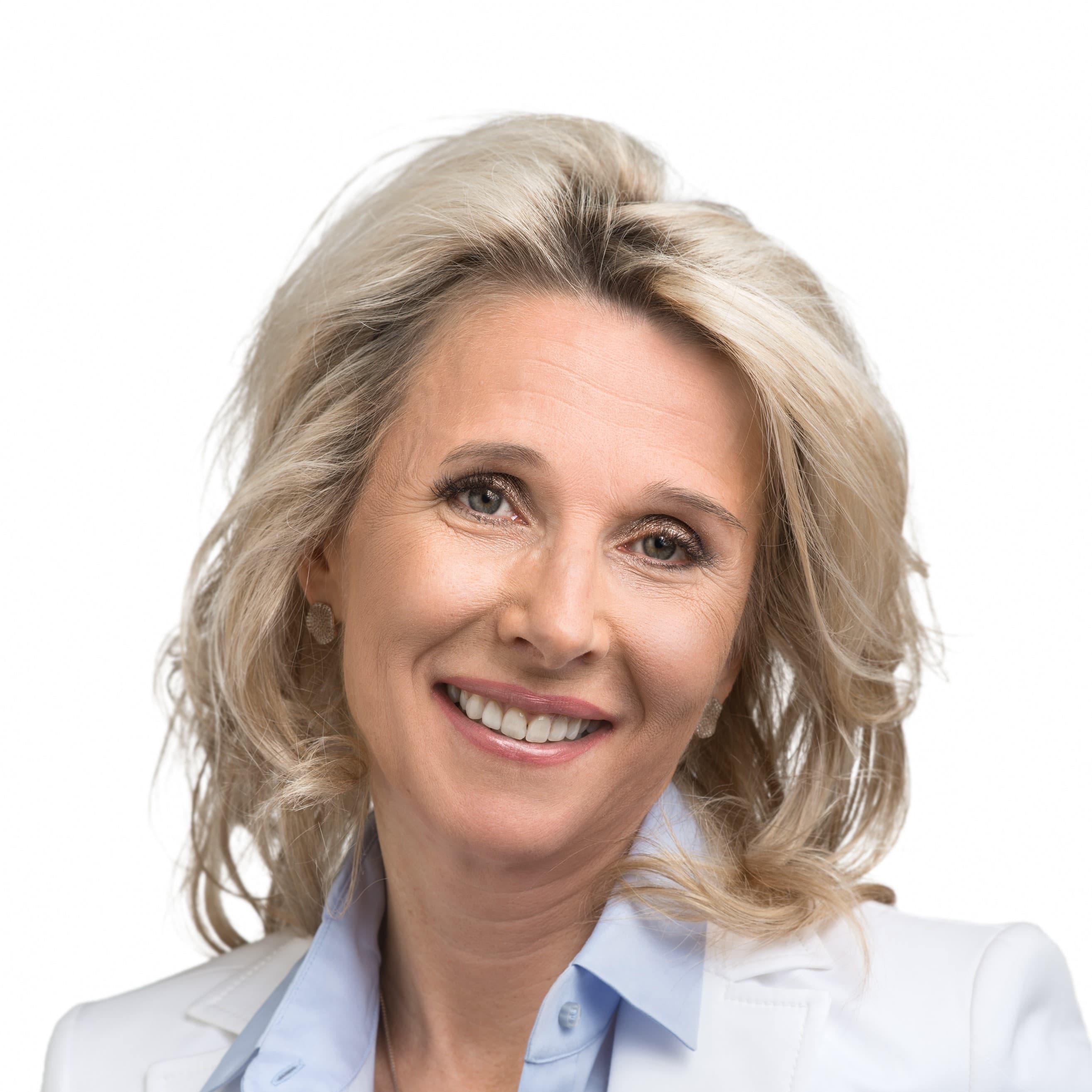 Tarja Ristolainen  — Pihlajalinna