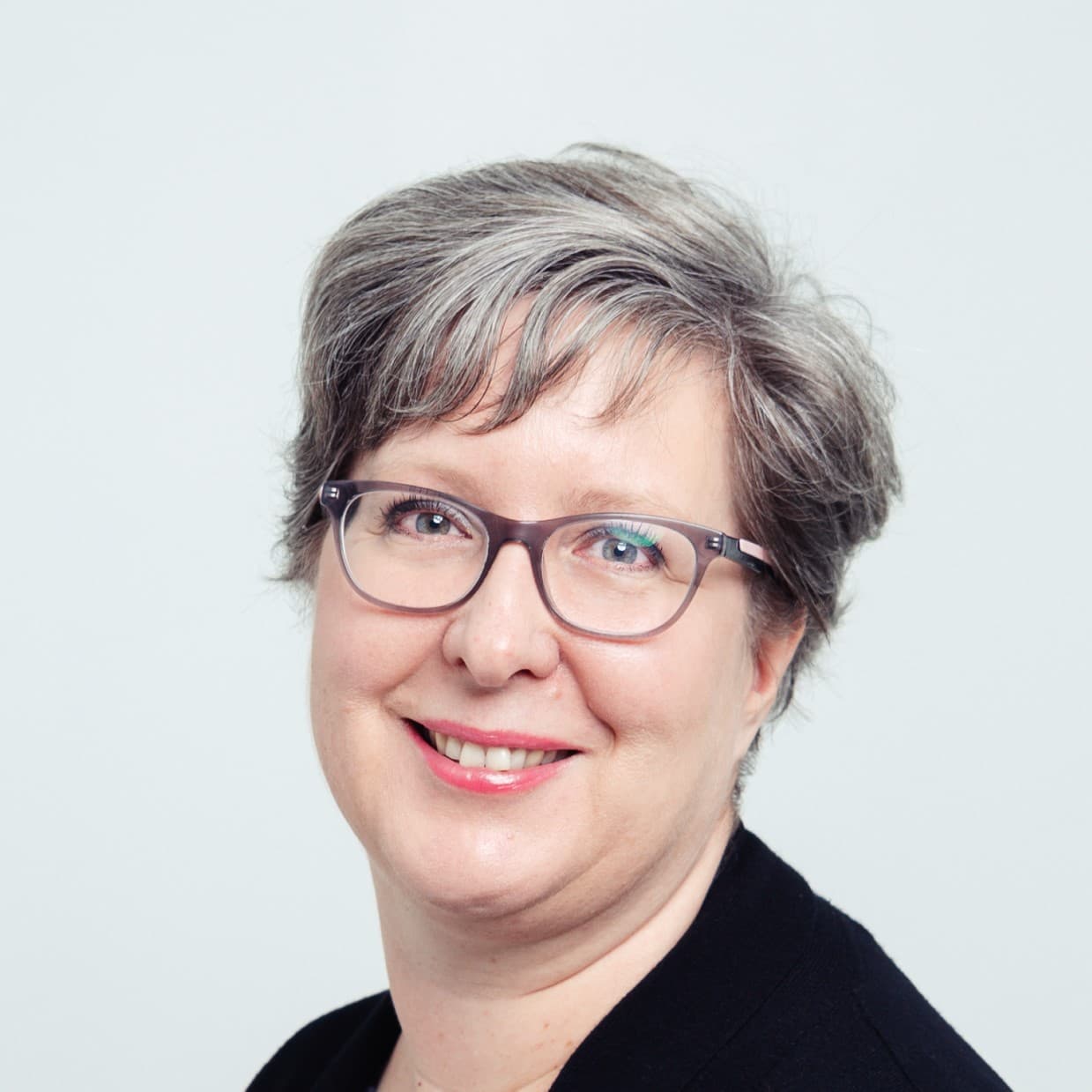 Antje Casper  — Pihlajalinna