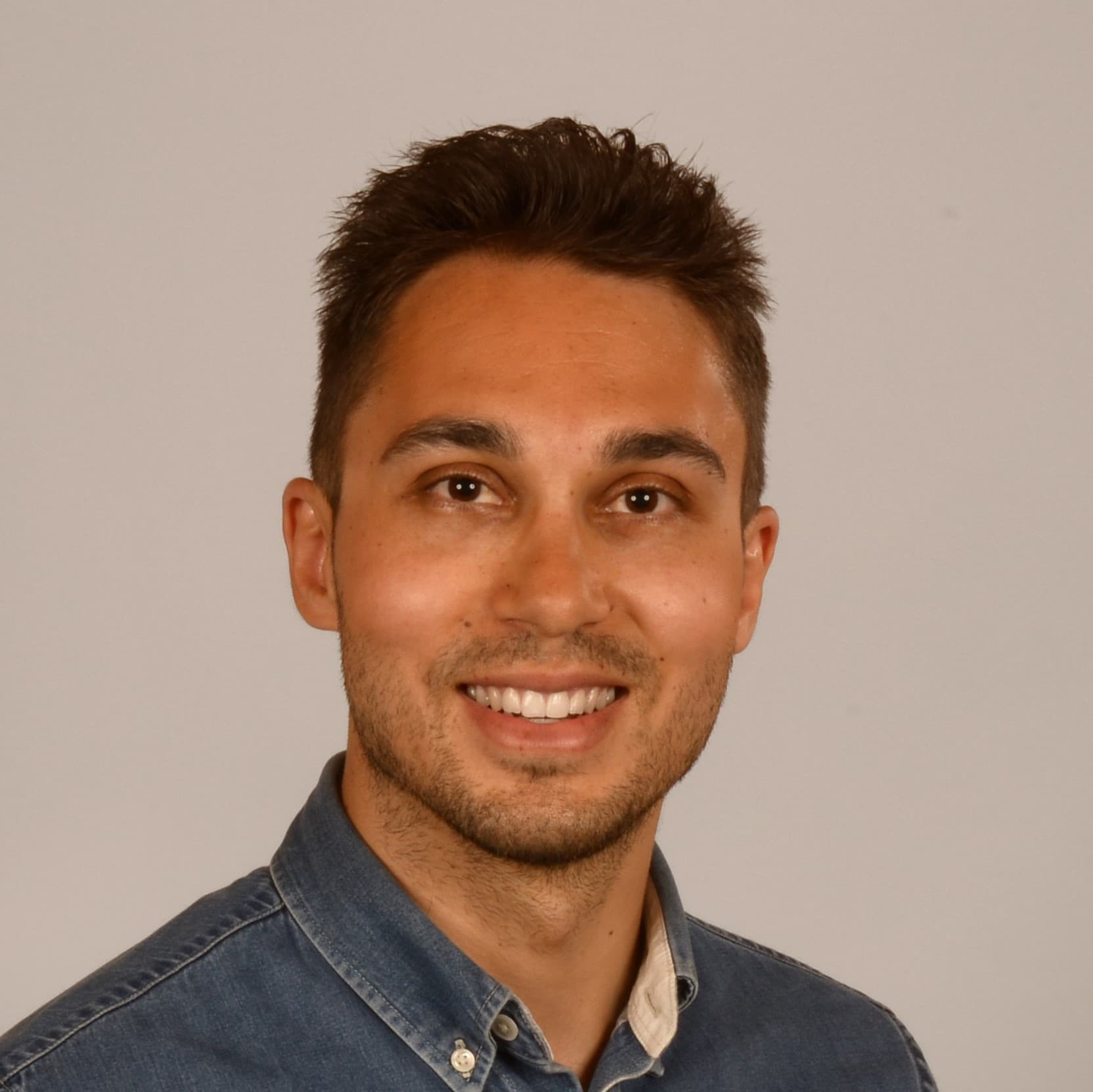 Hamid Bur Lääketieteen tohtori — Pihlajalinna