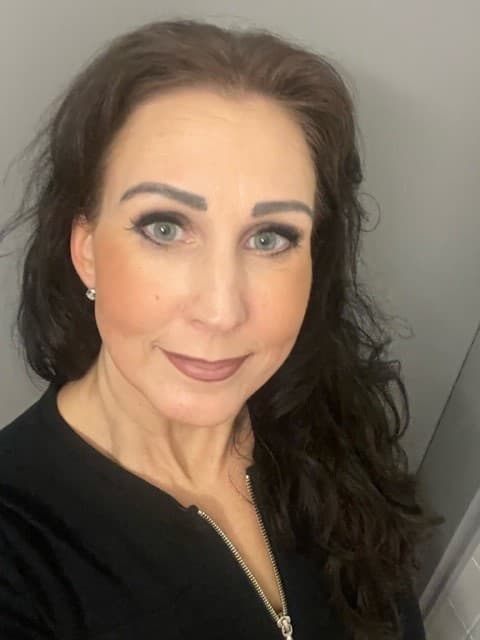 Sirke Rossi Lääketieteen lisensiaatti — Pihlajalinna