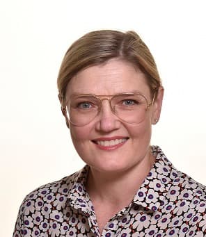 Sanni Lahdenperä Medicine doktor — Pihlajalinna