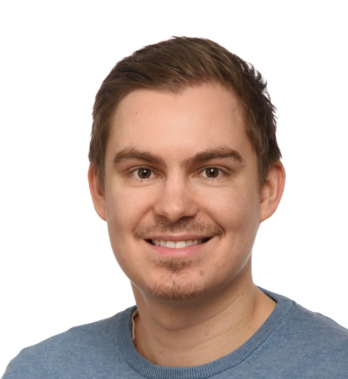 Atte Mäkelä — Pihlajalinna